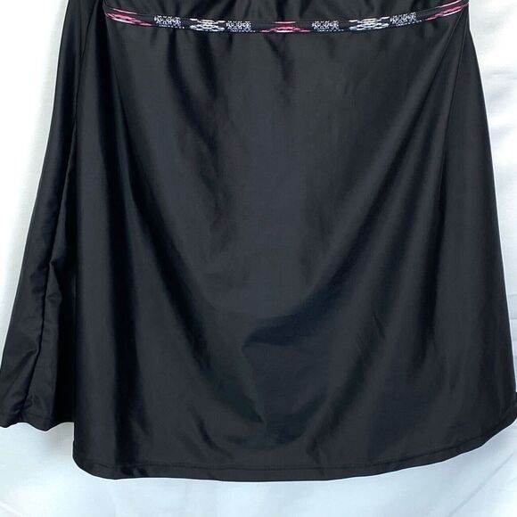 DANIFY Plus Size Swimsuit One Piece Size 52 Black Skirt Style XXL Stretch - Picture 3 of 6